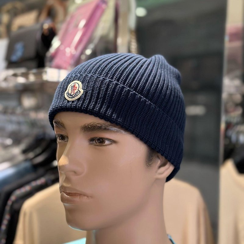 💎Han's house精品服飾💎moncler LOGO 毛帽 帽子 義大利製 現貨 青年款 = 成人S 原價6500-1