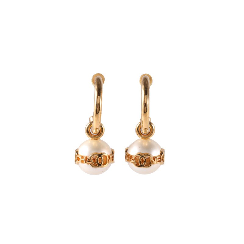 CHANEL 合金23K珍珠環繞雙CLOGO耳環耳圈耳環-0