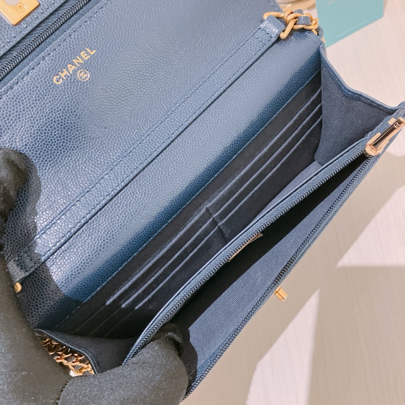 TK1867 CHANEL 香奈兒翻蓋式長銀包連金幣鏈帶包包22A TWIST YOUR BUTTONS CAVIAR WALLET ON CHAIN-18