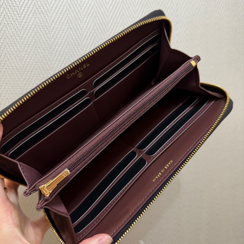 Chanel 黑荔枝皮金釦拉鏈長夾AP0242-9