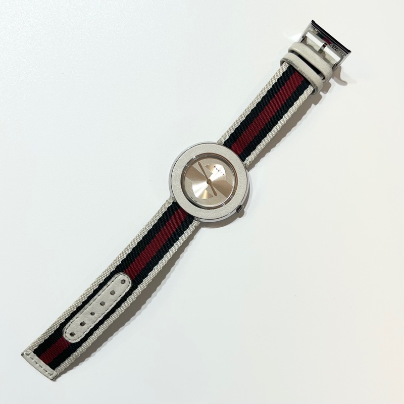 GUCCI白色銀邊綠紅綠織帶手錶YA129411-7
