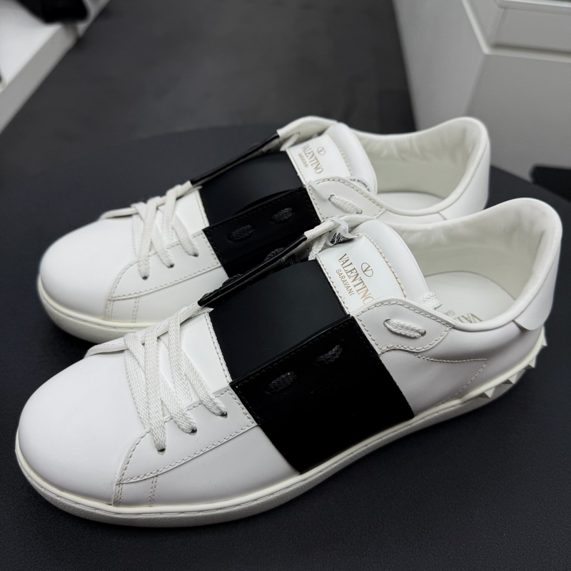 Valentino 小白鞋-0