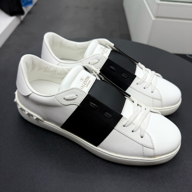 Valentino 小白鞋-1