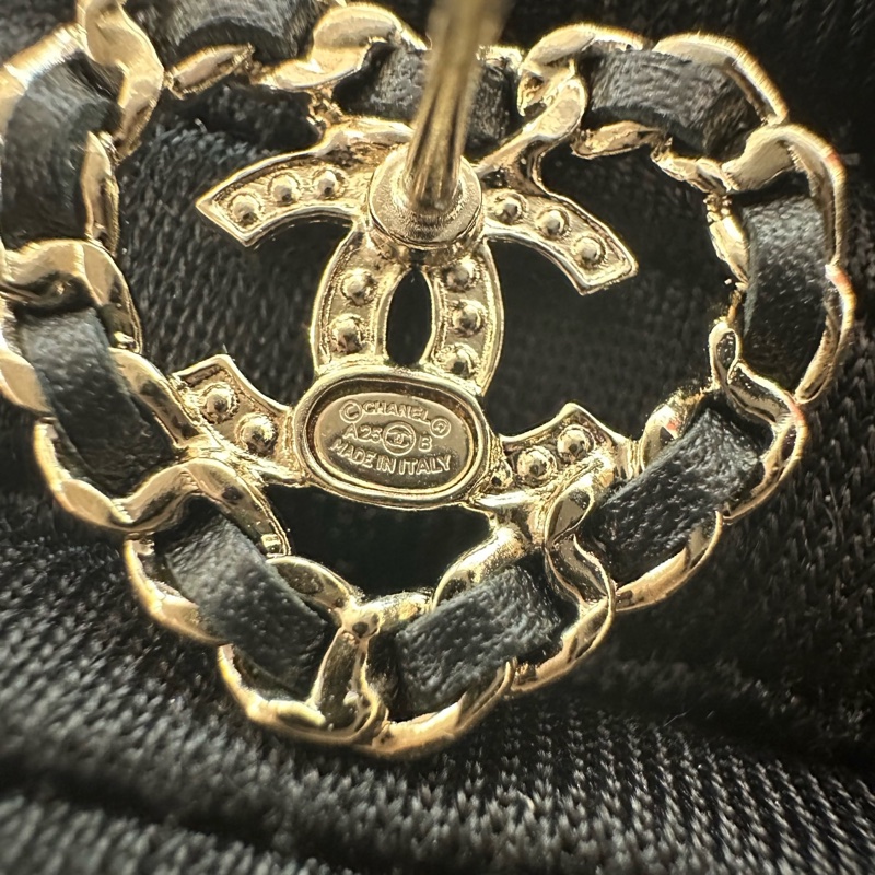 Chanel25b 皮穿鏈愛心雙c耳釘 昆凌同款-6