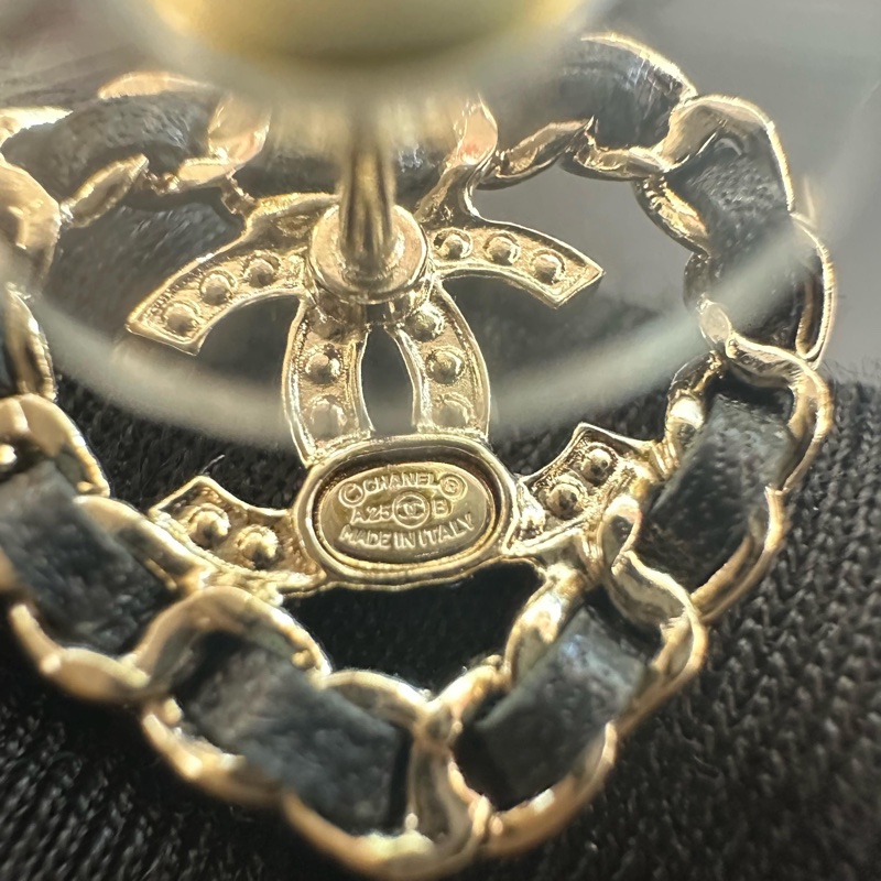 Chanel25b 皮穿鏈愛心雙c耳釘 昆凌同款-7