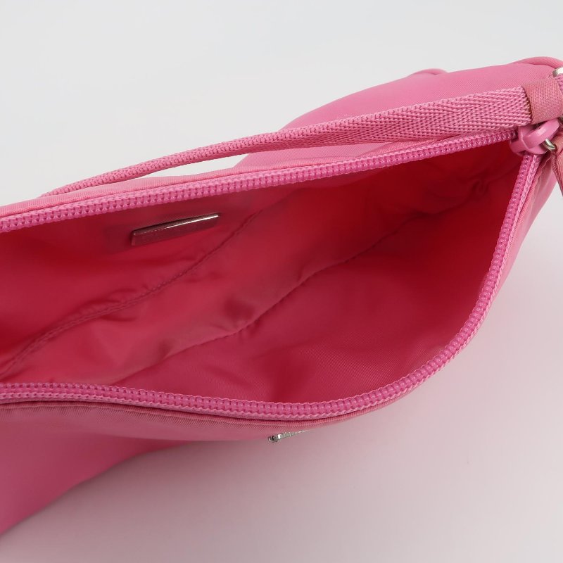 Prada 尼龍布純色三角徽標手提包-13