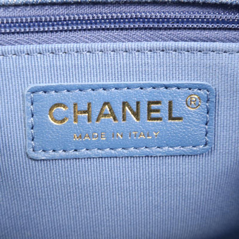 CHANEL 牛仔布Hobo Hand Bag金扣手挽肩背兩用袋-5