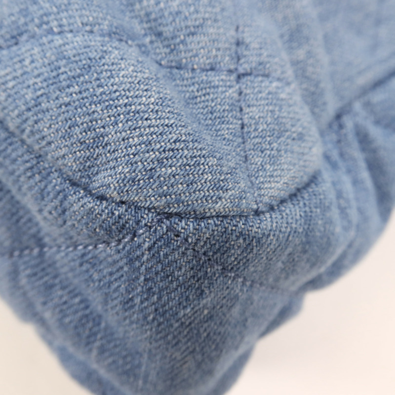 CHANEL 牛仔布Hobo Hand Bag金扣手挽肩背兩用袋-9