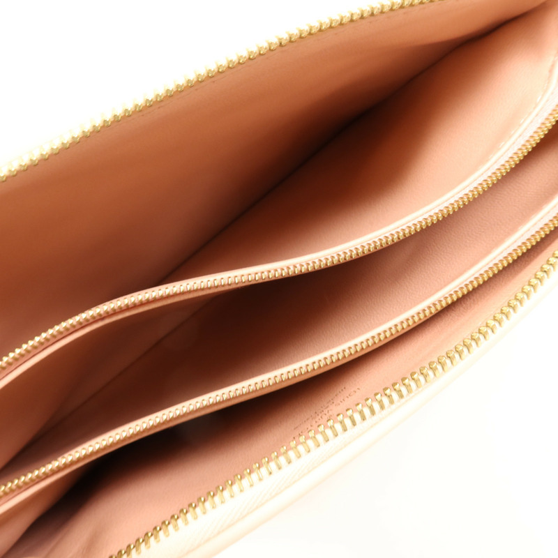 LOUIS VUITTON 羊皮皮革Coussin PM金扣手挽肩背兩用袋-9