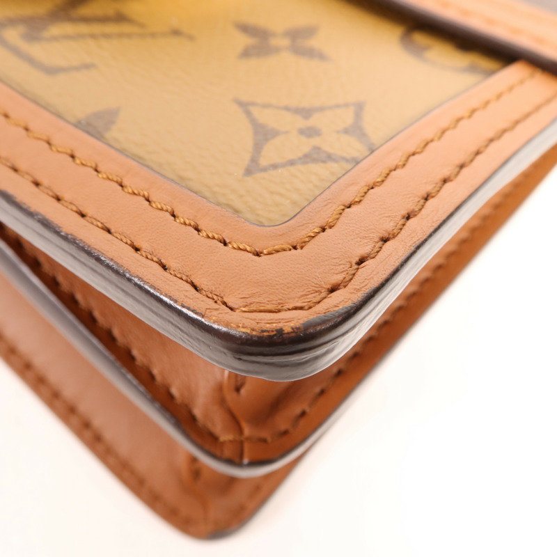 LOUIS VUITTON Monogram Reverse Mini Dauphine金扣肩背袋-8