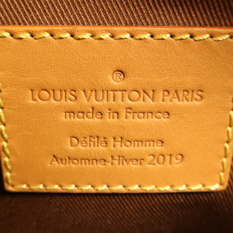 LOUIS VUITTON Monogram Soft Trunk金扣肩背袋-5