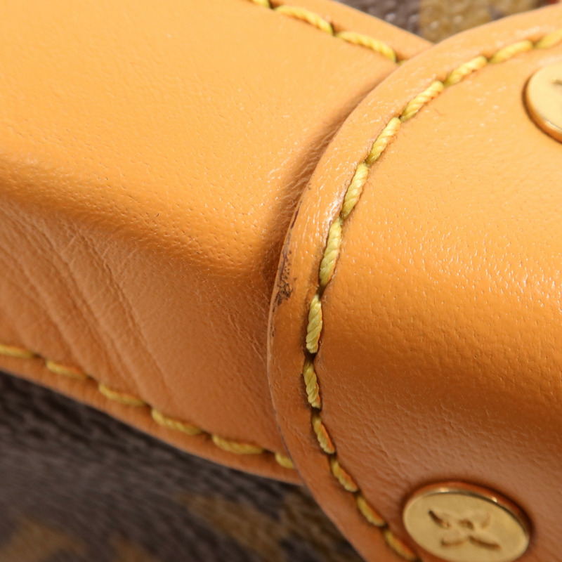 LOUIS VUITTON Monogram Soft Trunk金扣肩背袋-13