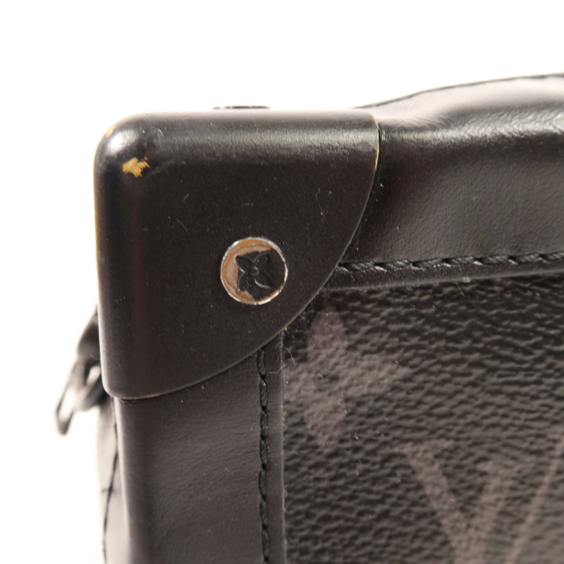 LOUIS VUITTON Monogram Eclipse Soft Trunk肩背袋-16