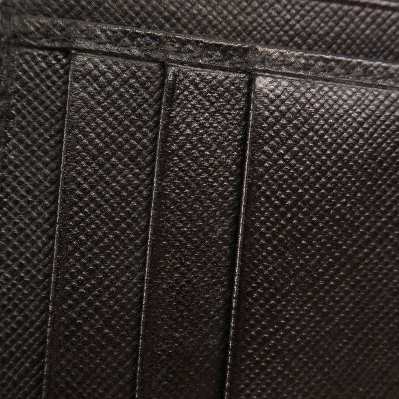 PRADA 牛皮皮革Zipped Wallet銀扣錢包-16