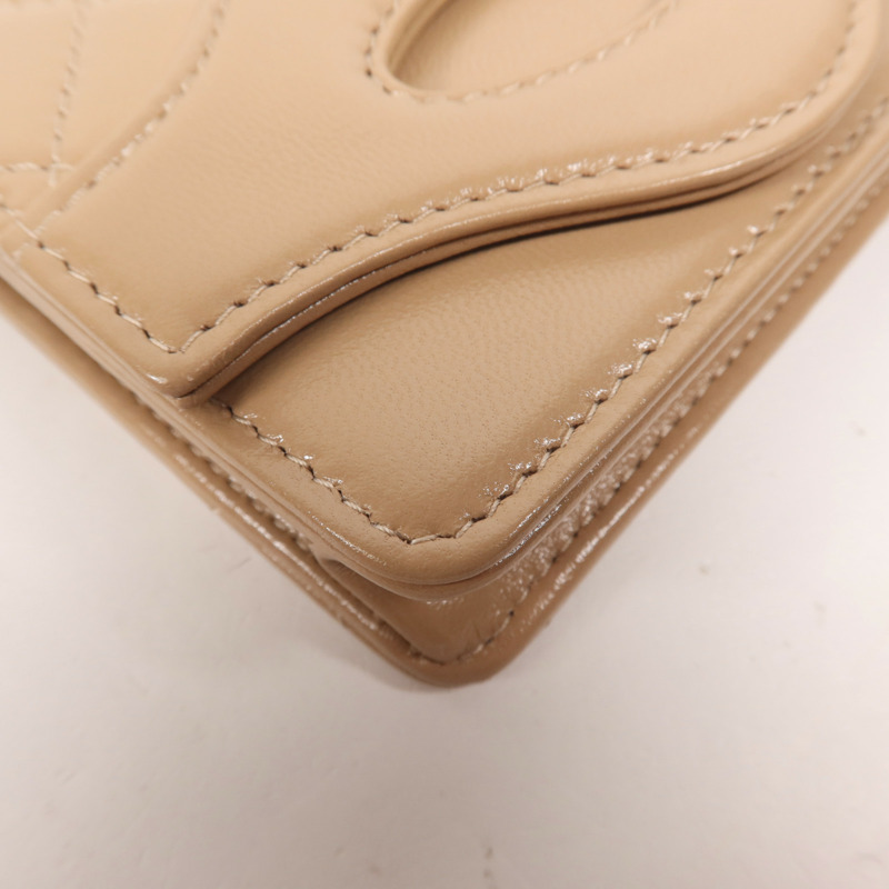 CHANEL 牛皮皮革Wallet Card Holder金扣錢包-9