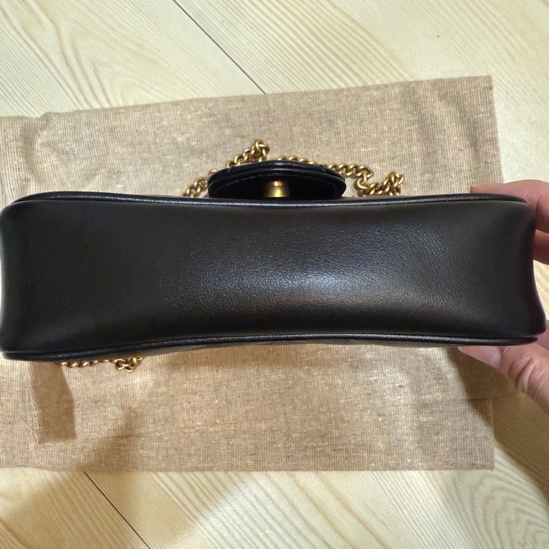 全新Gucci Super Mini Marmont 斜背包 黑色-7