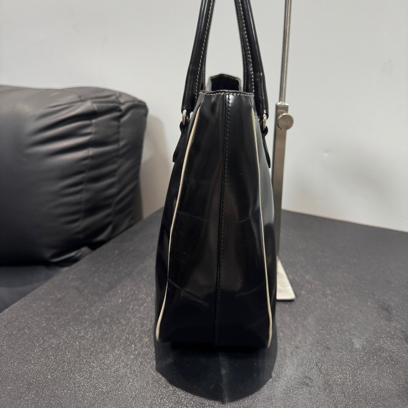 Prada黑色漆皮拼色小號琴譜包肩背包-4