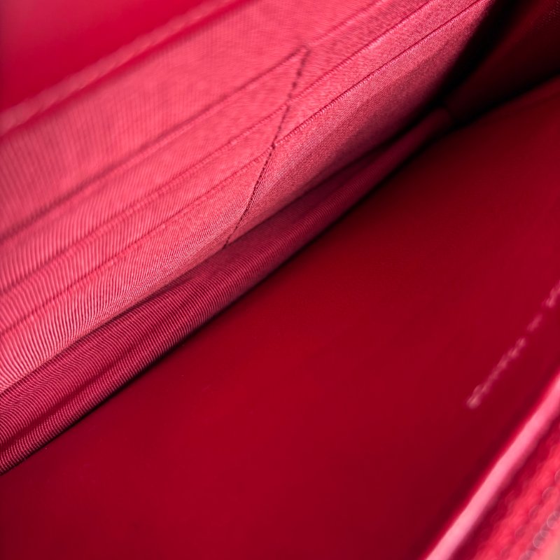 ::CHANEL:: 香奈兒經典菱格紋WOC紅色銀鍊-31