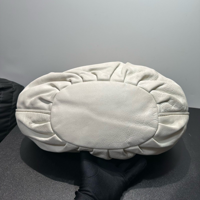 Miu Miu 白色全皮手提包肩背包-4