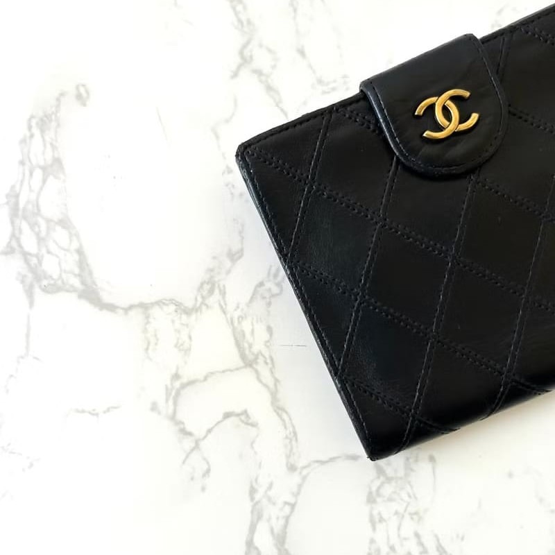 【LA LUNE】中古二手Chanel雙面小羊皮革黑色短夾小銀包零錢手袋-1