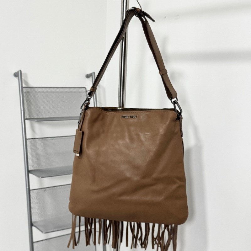MIUMIU 棕色流蘇稀有款肩背包 斜背包-0