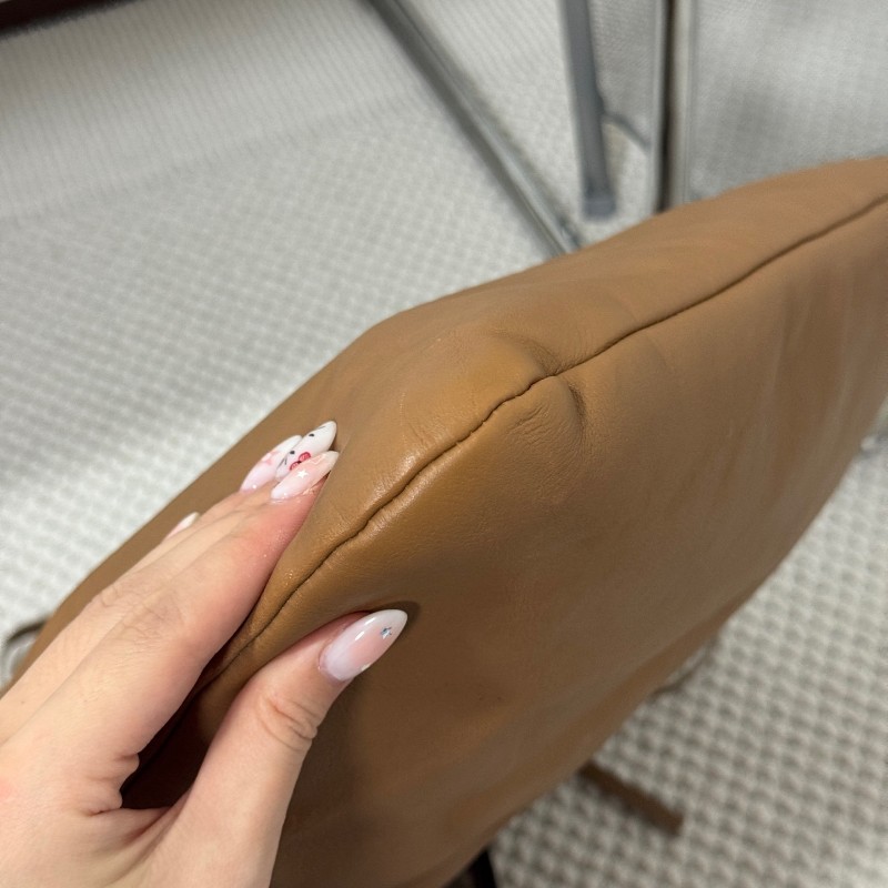 MIUMIU 棕色流蘇稀有款肩背包 斜背包-15