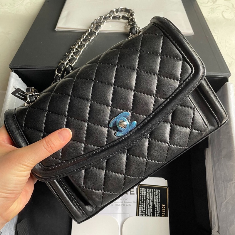 Chanel 小號 翻蓋郵差包 黑銀菱格紋斜挎單肩鏈條包 20開 尺寸約23x16-4