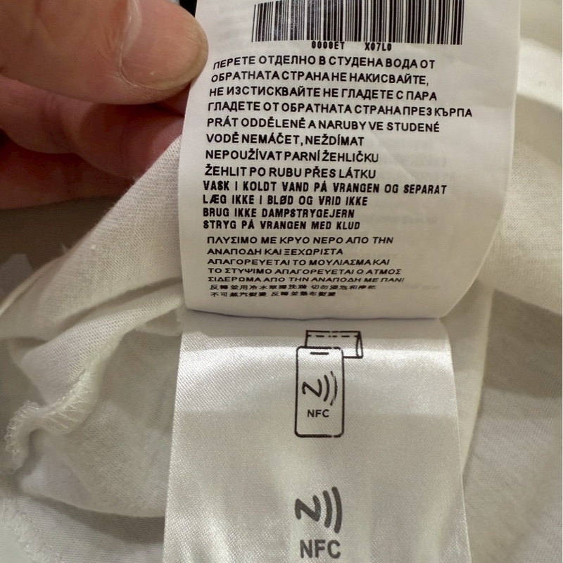 Miu Miu 白底黑邊短版短袖上衣 size:S-7