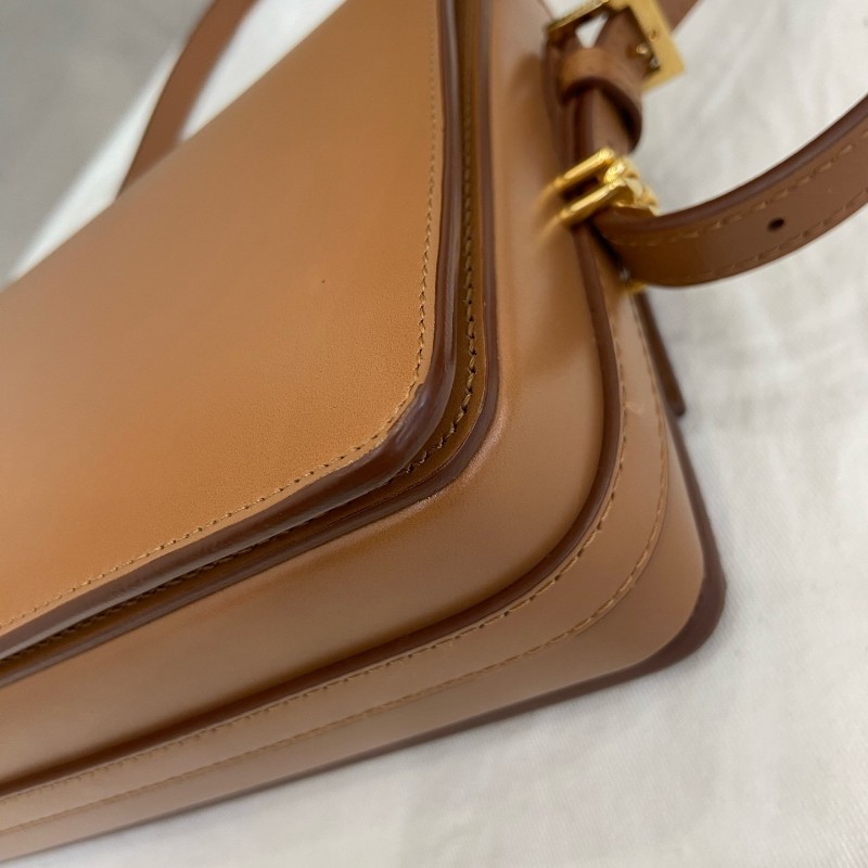 Burberry 焦糖色Grace 斜背包肩背包-7