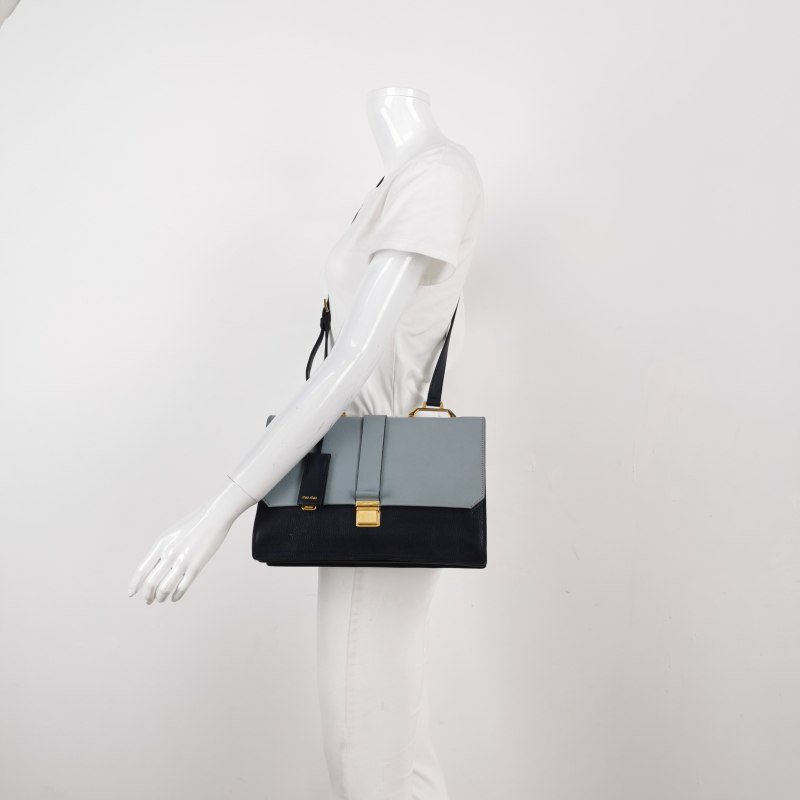 Miu Miu Madras羊皮拼色金屬鎖扣斜挎包-1