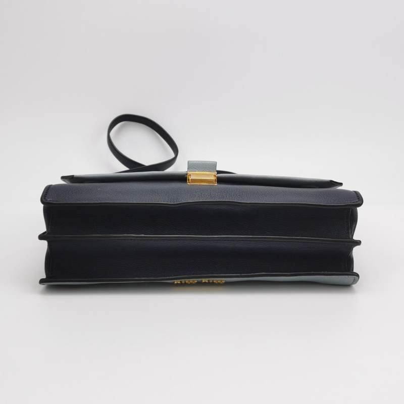 Miu Miu Madras羊皮拼色金屬鎖扣斜挎包-5