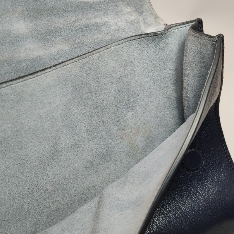 Miu Miu Madras羊皮拼色金屬鎖扣斜挎包-9