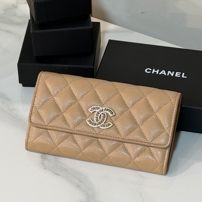 #全新閒置 #配件齊全 香奈兒荔枝皮奶茶金扣中長夾✨-0