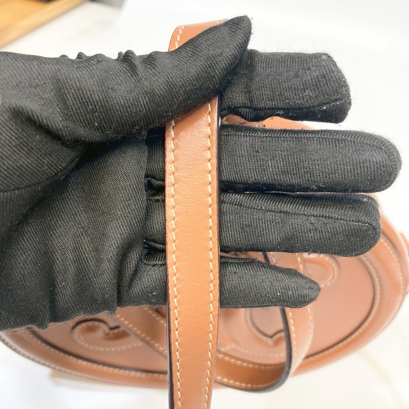 CELINE棕色牛皮TRIOMPHE橢圓側背包198603DXC-6