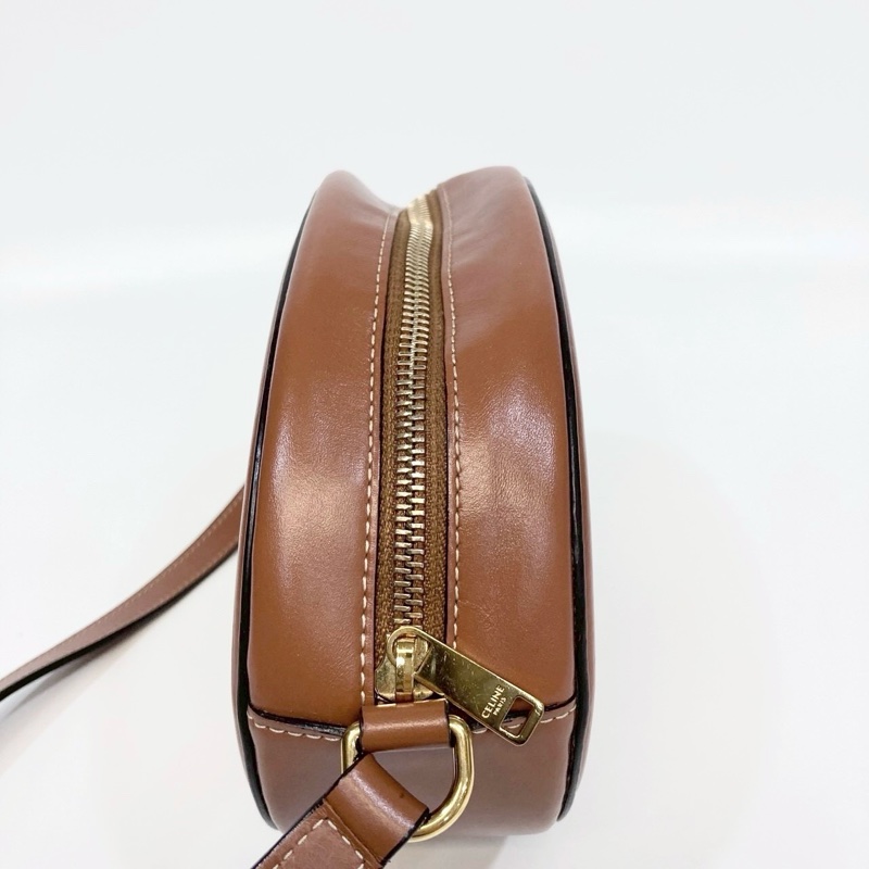 CELINE棕色牛皮TRIOMPHE橢圓側背包198603DXC-16