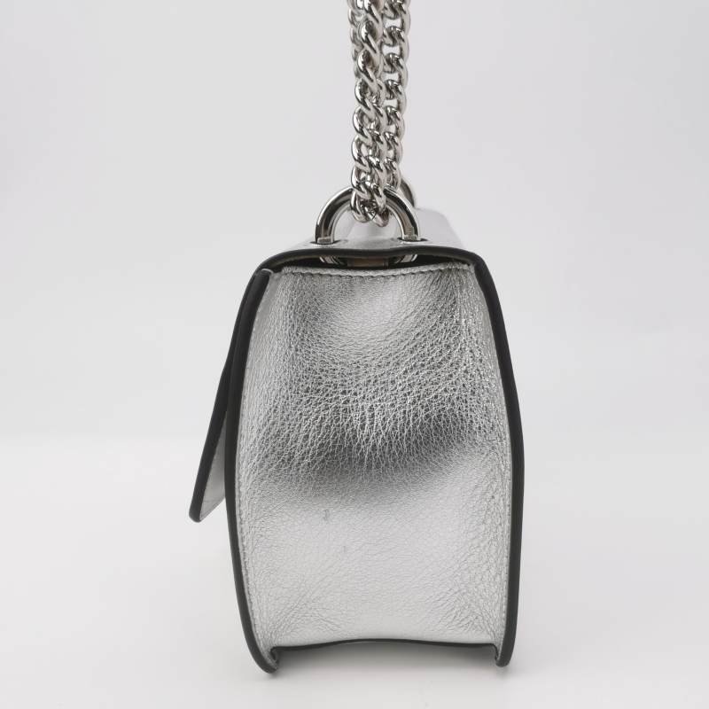 Fendi Kan U牛皮純色字母logo單肩包-2