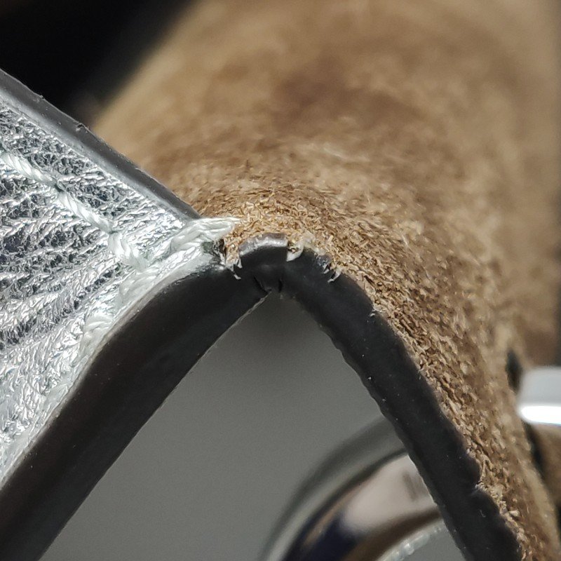 Fendi Kan U牛皮純色字母logo單肩包-16