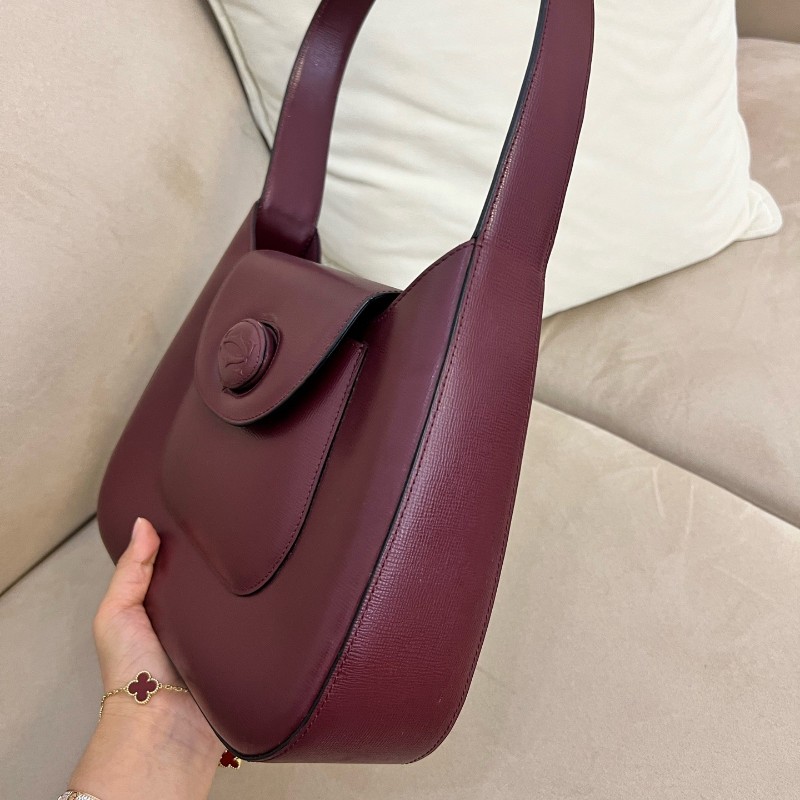 Cartier中古包波爾多紅經典轉扣肩背包-2
