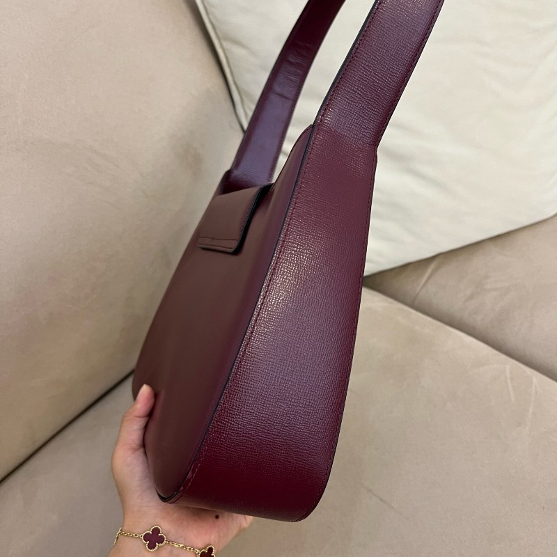 Cartier中古包波爾多紅經典轉扣肩背包-3