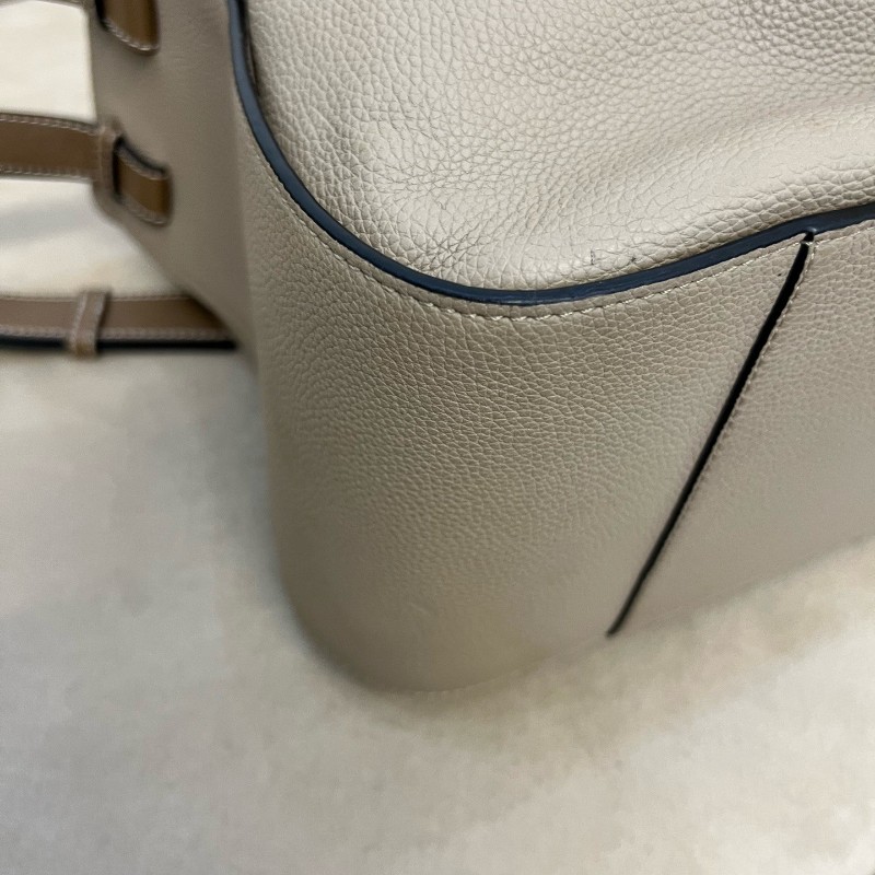 Loewe Hammock沙色吊床包手提包肩背包-8