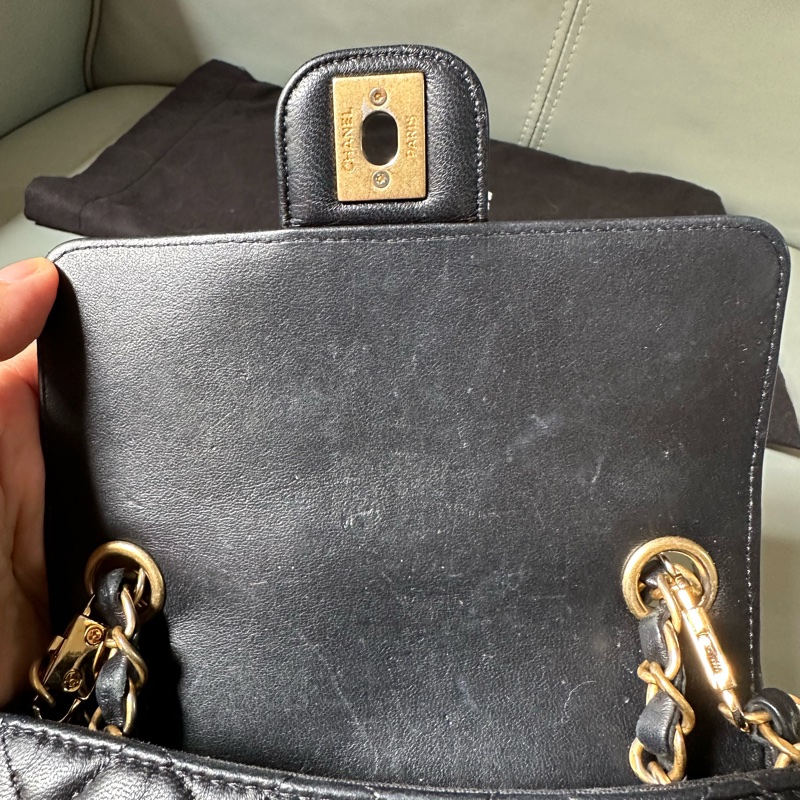 Chanel香奈兒方胖子羊皮黑金籌碼金幣鍊條包 晶片款 小號-33