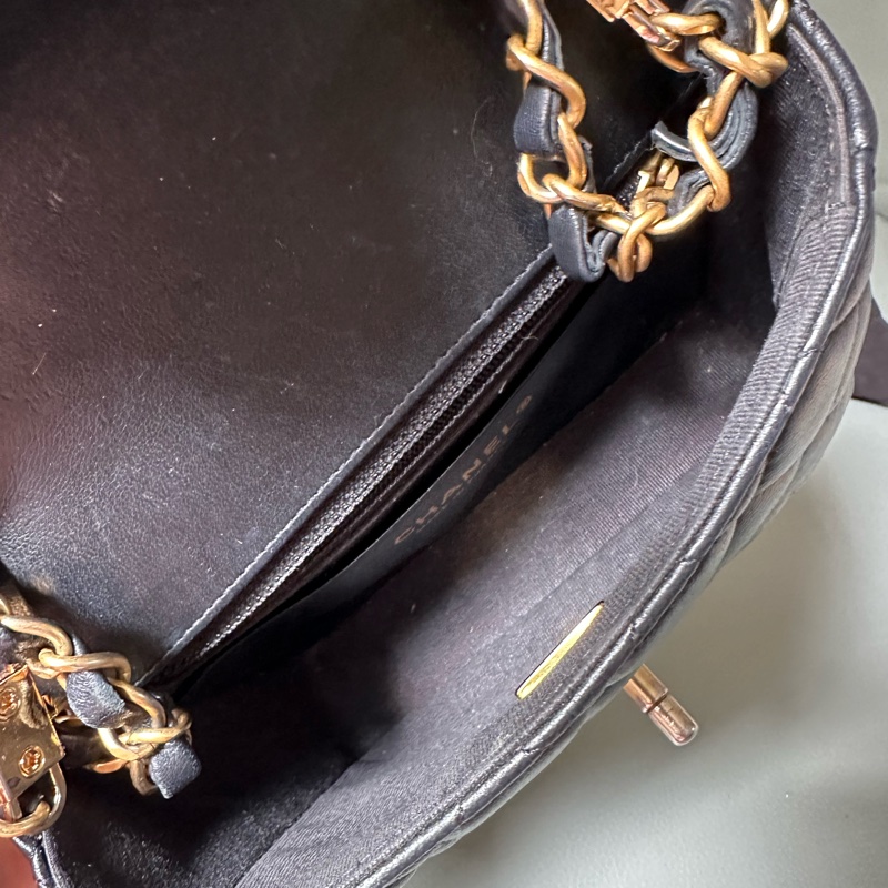 Chanel香奈兒方胖子羊皮黑金籌碼金幣鍊條包 晶片款 小號-35