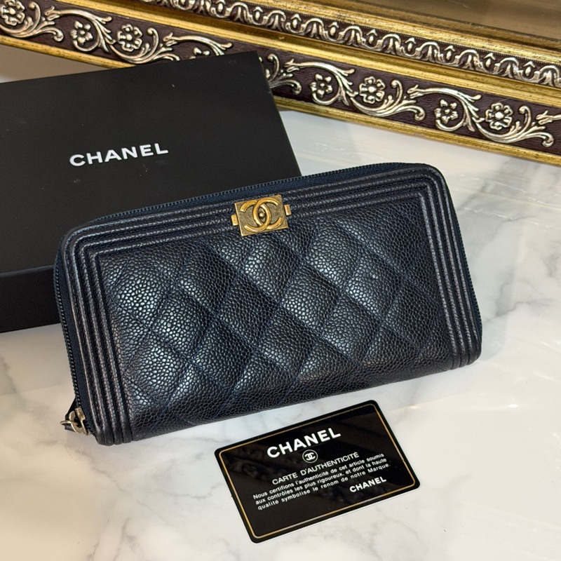 #98新閒置 #配件齊全 #櫃上新款近6️⃣萬 香奈兒深藍荔枝皮Leboy長夾-0