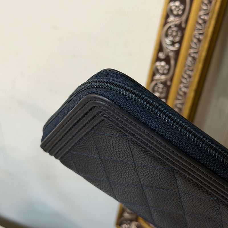 #98新閒置 #配件齊全 #櫃上新款近6️⃣萬 香奈兒深藍荔枝皮Leboy長夾-7