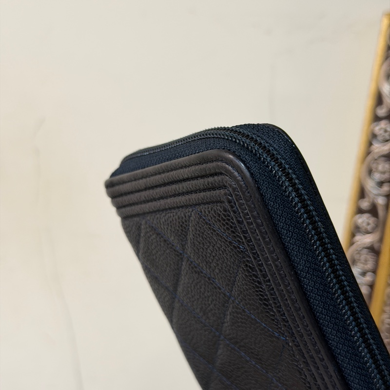 #98新閒置 #配件齊全 #櫃上新款近6️⃣萬 香奈兒深藍荔枝皮Leboy長夾-14