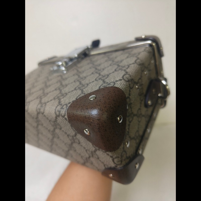 🔥年終狂降🔥【限時降價只到12/31（原58,800）】【9成新】㊣✨GUCCI✨（附防塵袋）古馳 Globe-Trotter 竹節 箱包 老花 硬殼 壓釦 肩背包 斜背包/雙G/二手包/保證正品🌳二手樹屋🌳-10