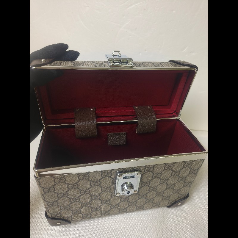 🔥年終狂降🔥【限時降價只到12/31（原58,800）】【9成新】㊣✨GUCCI✨（附防塵袋）古馳 Globe-Trotter 竹節 箱包 老花 硬殼 壓釦 肩背包 斜背包/雙G/二手包/保證正品🌳二手樹屋🌳-26