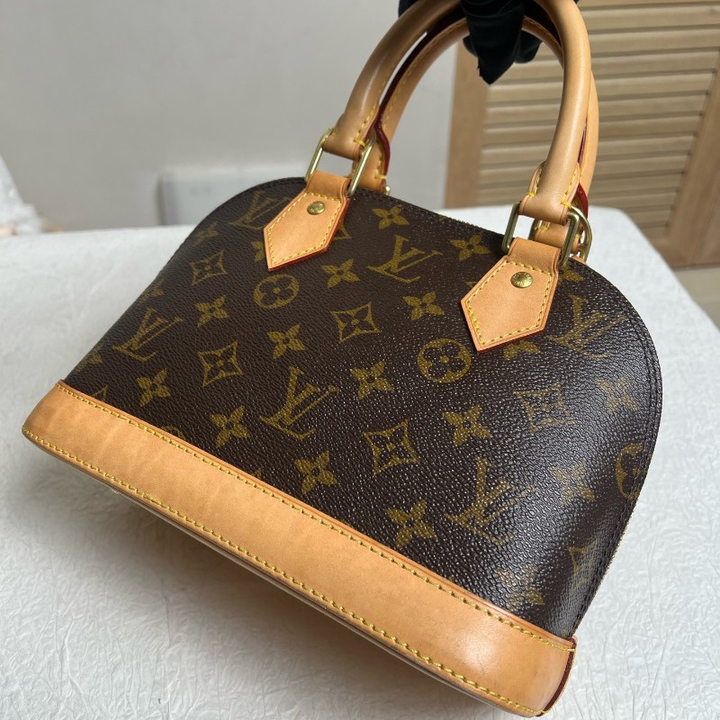 LV ALMA BB 老花貝殼包 手提包肩背包-5