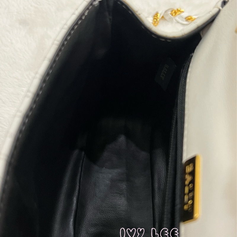 BALLY 鏈條金 斜背包 單肩包 白色小牛皮 正品 二手精品-5