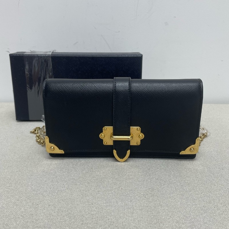 Prada 黑色牛皮鏈條肩背包斜背包 底長18.5cm-0